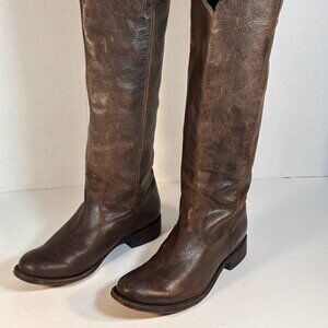 Women's Size 7 Brown leather Boots
